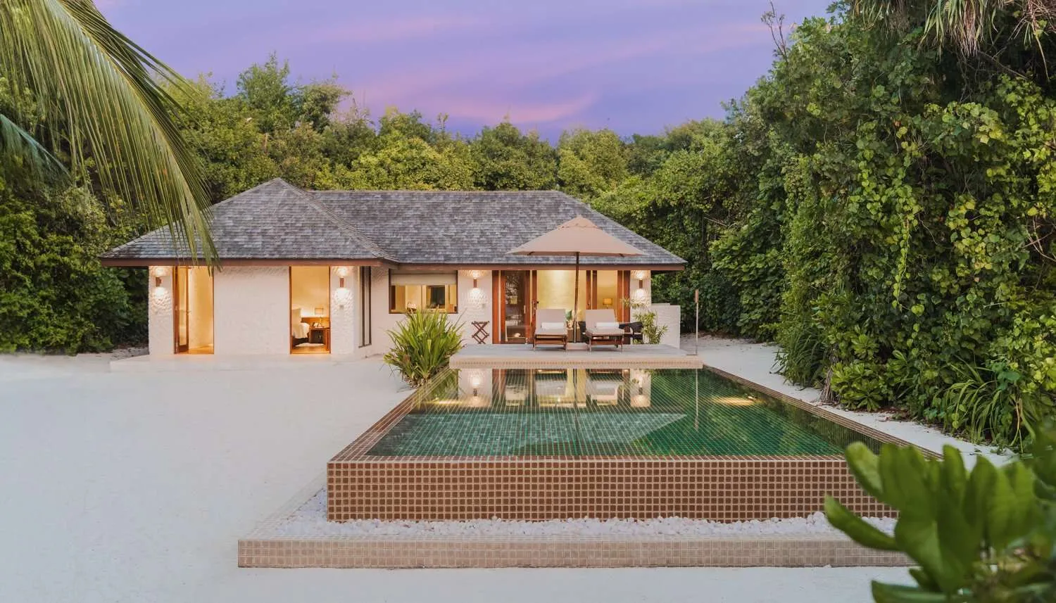 - 190 Sqm
- This opulent holiday home, nestled on a private stretch of white sandy beach, exudes elegance with its luxurious furnishings and lush tropical garden. The villa features a dining and living area, along with a spacious bathroom, including a rejuvenating jacuzzi bathtub.