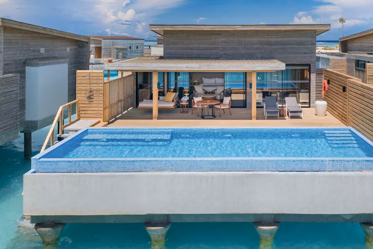 - Wake up to endless sunrise views in our spacious overwater villas, where privacy meets breathtaking beauty and turquoise waters await below.
- 2 Adults + 2 children or 3 Adults (1 King Bed)
- 182 sqm