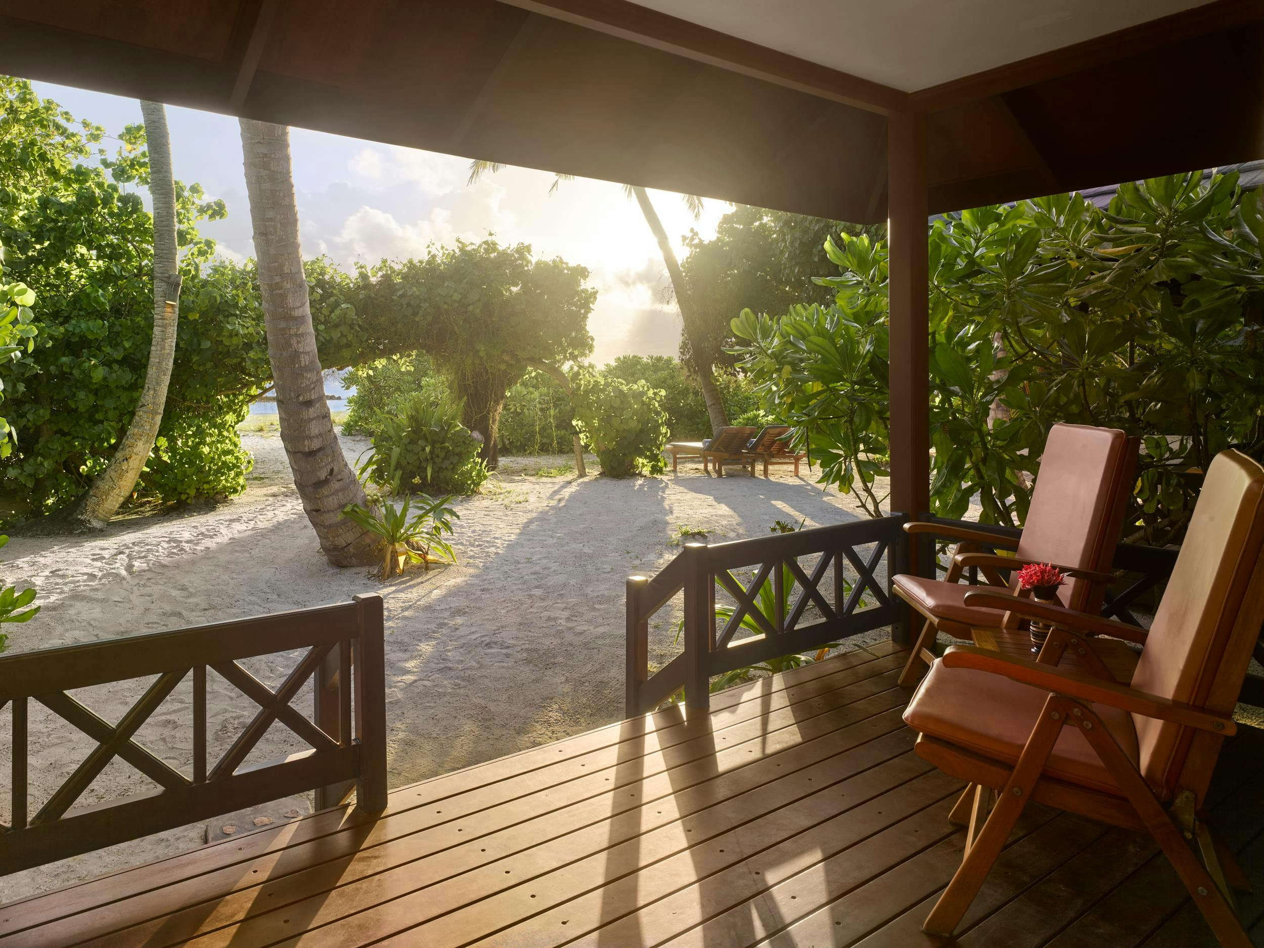 - The same simple luxuries of a Beach Villa in the Maldives, but with some of our island's best sunset views. Memorable evenings begin right here.
- 57 square metres
- 2 adults, 1 child
- Sunset view, beach access