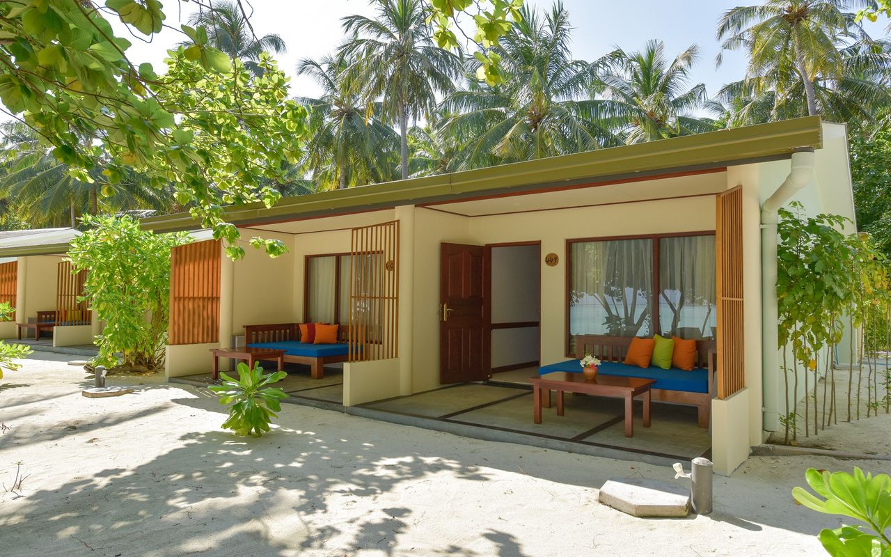 - These villas were designed with romance in mind and promise unbeatable views of the Maldives’ glorious sunsets.
- 41 square metres
- 2 adults, 1 child
- Beach access