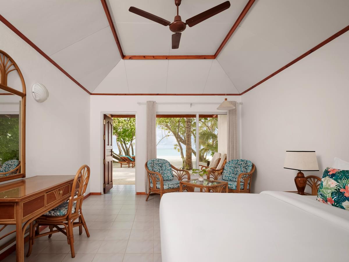 - Our Beach Villas are just a few steps from the pristine white beach and the crystalline turquoise waters, so you’ll experience indoor-outdoor living at its finest as you relax into carefree island living.
- 35 square metres
- 2 adults, 1 child
- Beach access